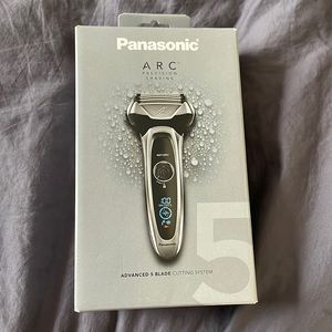 Panasonic Arc5 Wet/Dry Electric Shaver